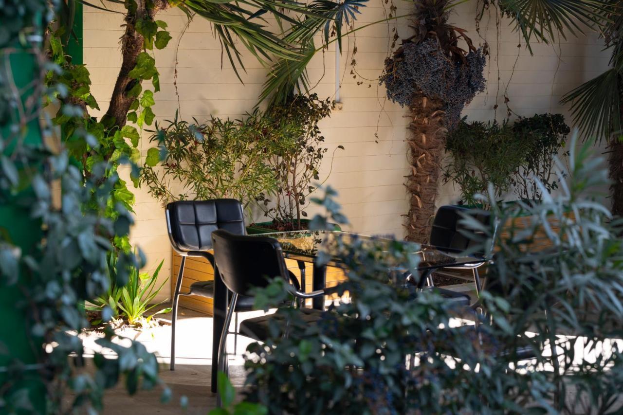 Vedzisi Garden Hotel 第比利斯 外观 照片